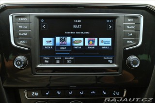 Volkswagen Passat 2,0 TDI 140kW DSG Busines 2017