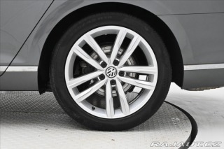 Volkswagen Passat 2,0 TDI 140kW DSG Busines 2017