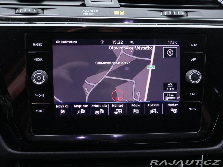 Volkswagen Touran 1,4 TSI 110kW LED Navi CZ 2018