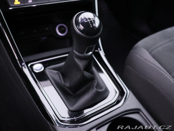 Volkswagen Touran 1,4 TSI 110kW LED Navi CZ 2018