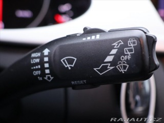 Audi A4 2,0 TDI 105kW S-line Navi 2011