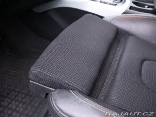 Audi A4 2,0 TDI 105kW S-line Navi 2011