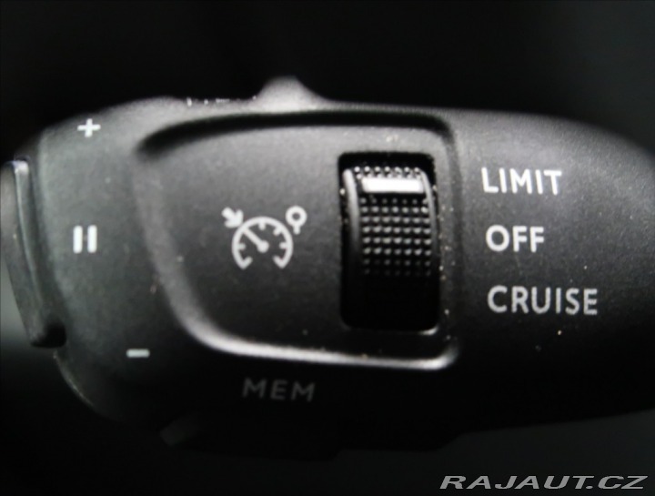 Peugeot 5008 1,5 BlueHDi ACTIVE PACK 7 2021