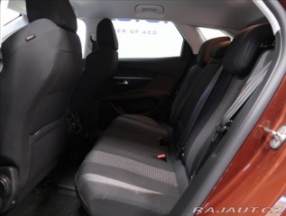 Peugeot 3008 1,2 PureTech ČR KAMERA 36 2019