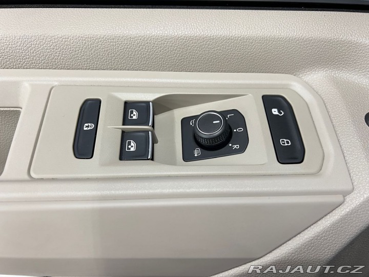 Volkswagen Multivan 2.0TDI DSG LIFE EDITION, 2023