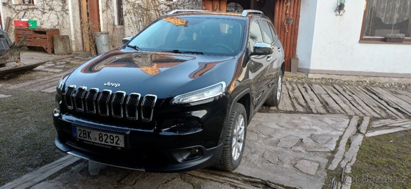 Jeep Cherokee 2,0   mjtd