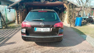 Opel Astra 1,6 2015