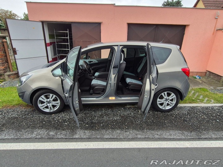 Opel Meriva 1,4   Turbo 103 kW, výbav 2010
