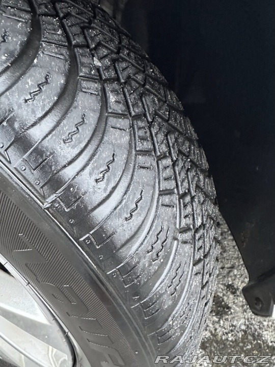 Volkswagen Golf 1,6   TDI 4x4 (nové brzdy 2014