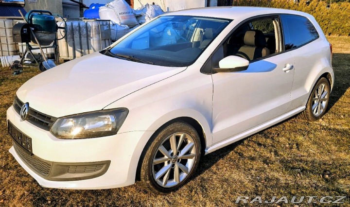 Volkswagen Polo 1,2   44kW Benzín 2010