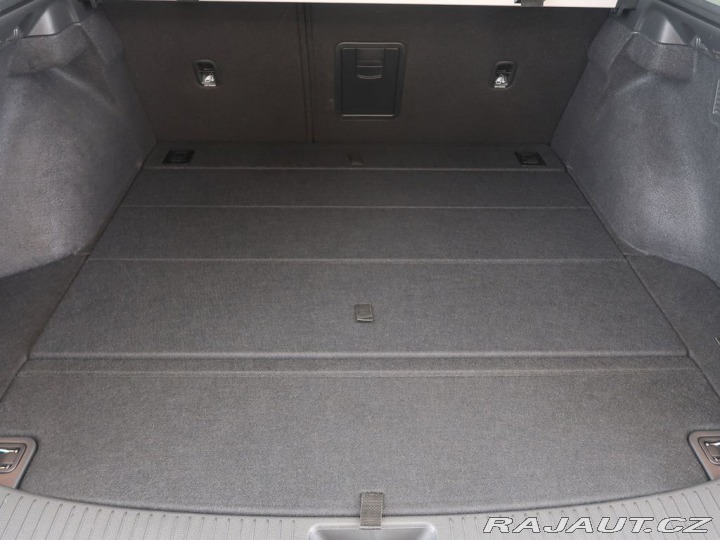 Hyundai i30 1.5T-GDi,CZ,Smart 2022