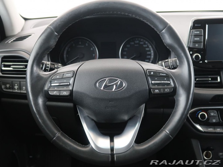 Hyundai i30 1.5T-GDi,CZ,Smart 2022