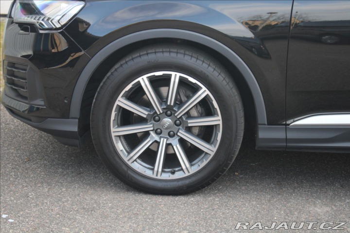 Audi Q7 3,0 45TDI Quattro S-Lin 1800