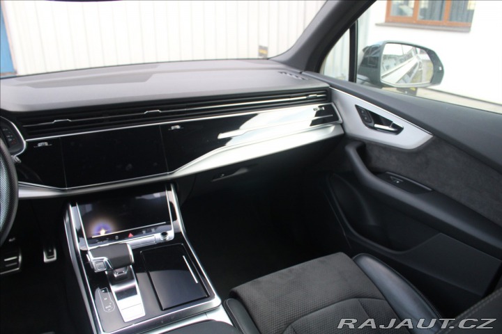 Audi Q7 3,0 45TDI Quattro S-Lin 1800
