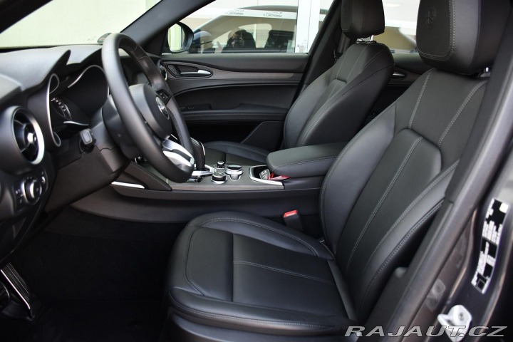Alfa Romeo Stelvio 2.0 Ti AT8-Q4 206kW 2023