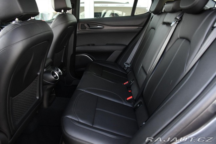 Alfa Romeo Stelvio 2.0 Ti AT8-Q4 206kW 2023