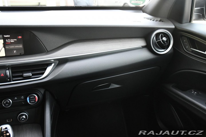 Alfa Romeo Stelvio 2.0 Ti AT8-Q4 206kW 2023