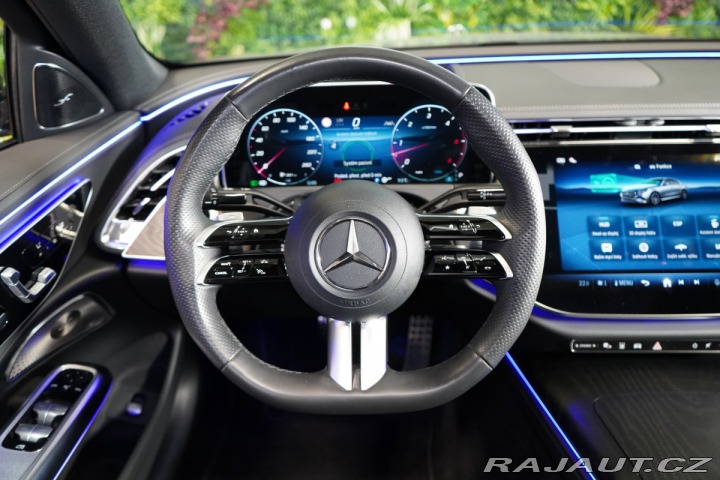 Mercedes-Benz E 450d*4M*AMG*NEZ.TOP*PANO* 2024