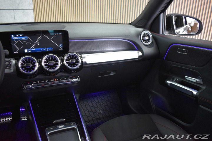 Mercedes-Benz GLB 250 4MATIC*ZÁRUKA*AMG*TAŽ 2024