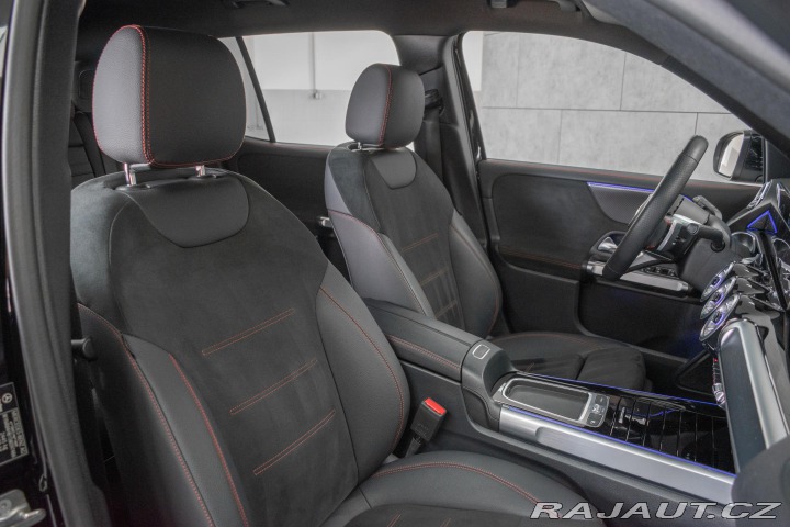 Mercedes-Benz GLB 250 4MATIC*ZÁRUKA*AMG*TAŽ 2024