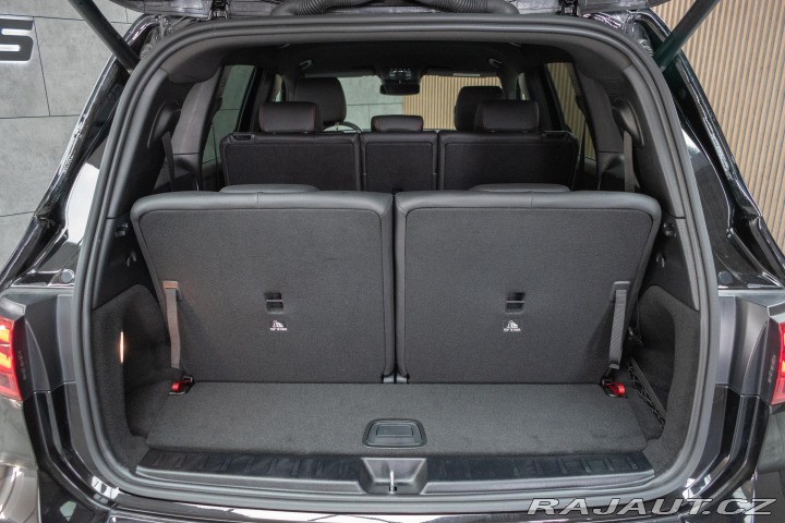 Mercedes-Benz GLB 250 4MATIC*ZÁRUKA*AMG*TAŽ 2024