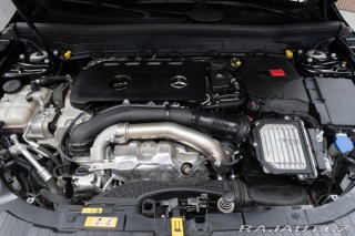 Mercedes-Benz GLB 250 4MATIC*ZÁRUKA*AMG*TAŽ 2024