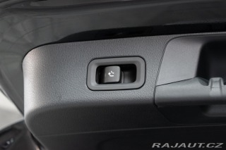 Mercedes-Benz GLB 250 4MATIC*ZÁRUKA*AMG*TAŽ 2024