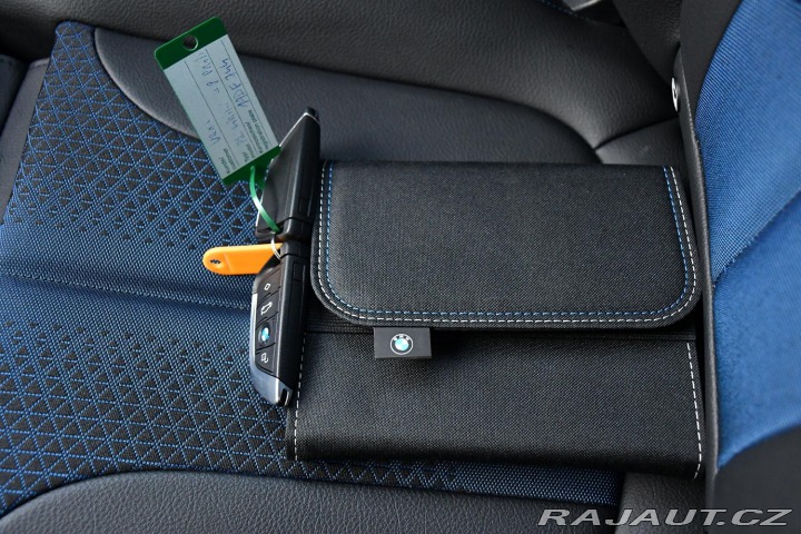 BMW 2 218d M-SPORT 1M ČR 3LZÁRU 2024