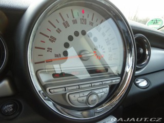 Mini One 1.4 70kW KŮŽE PANORAMA SE 2007