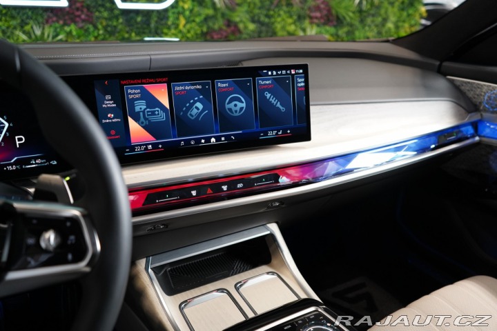 BMW 7 750e*XDRIVE*M*THEATRE-S*H 2025