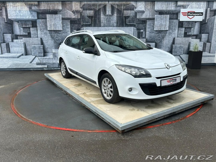 Renault Mégane 1.6i 74KW, POTKANÝ MOTOR 2011