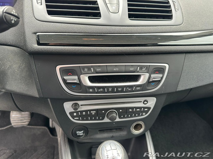 Renault Mégane 1.6i 74KW, POTKANÝ MOTOR 2011