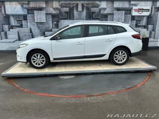 Renault Mégane 1.6i 74KW, POTKANÝ MOTOR 2011