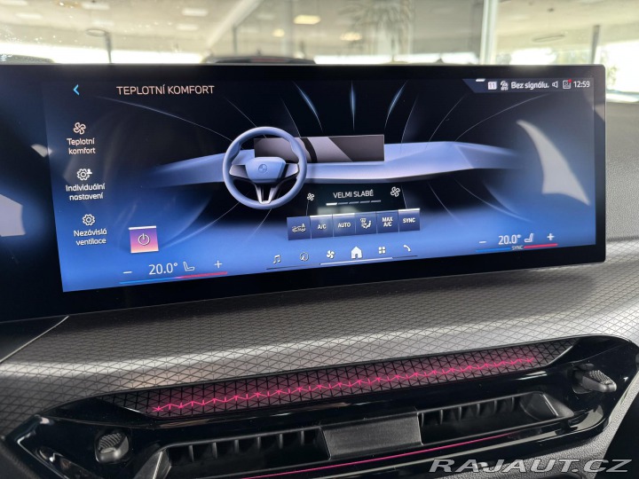 BMW 3 330i xDrive*M-SPORT*Distr 2025