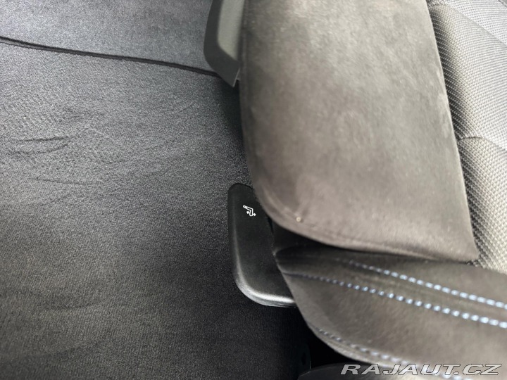 BMW 3 330i xDrive*M-SPORT*Distr 2025