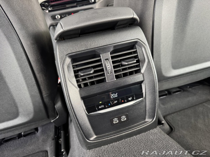 BMW 3 330i xDrive*M-SPORT*REZER 2025