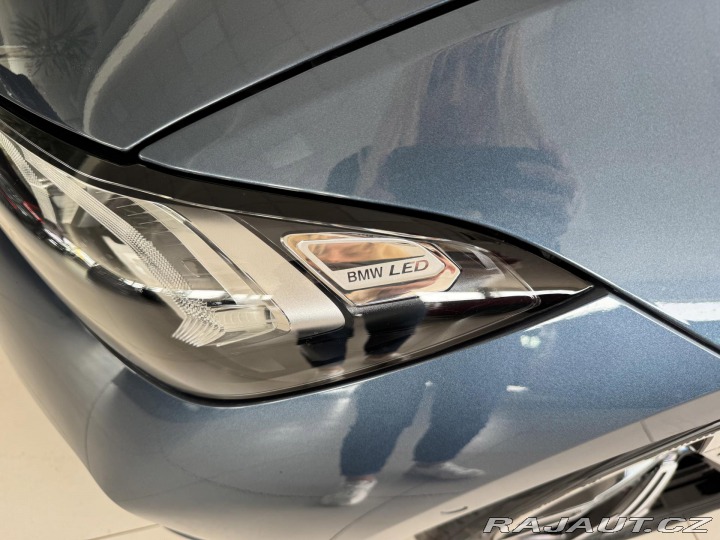 BMW 3 330i xDrive*M-SPORT*REZER 2025