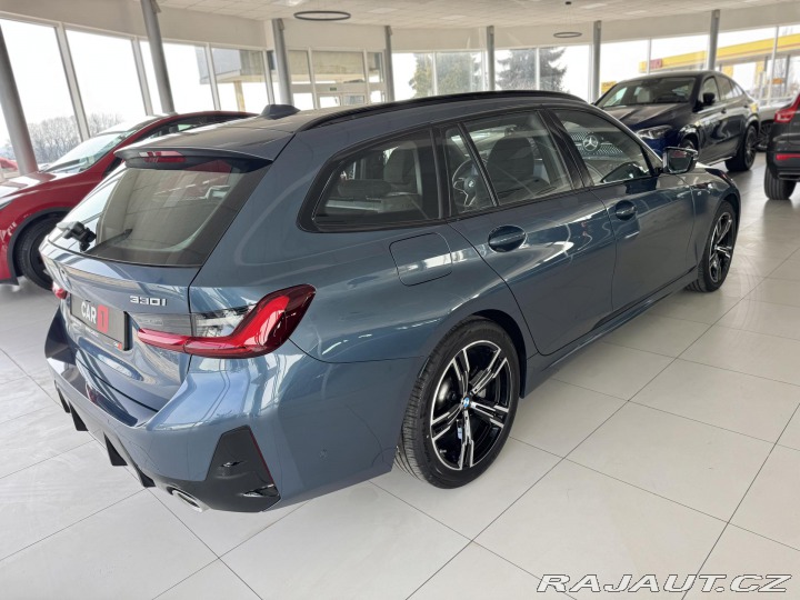 BMW 3 330i xDrive*M-SPORT*Distr 2025