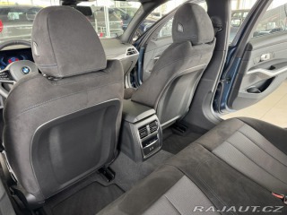 BMW 3 330i xDrive*M-SPORT*Distr 2025