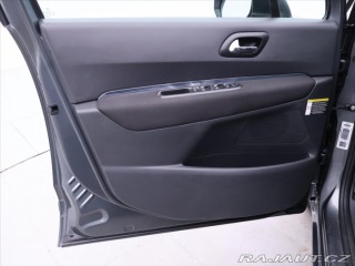 Peugeot 5008 1,6 i 88kW Panorama Aut.k 2011