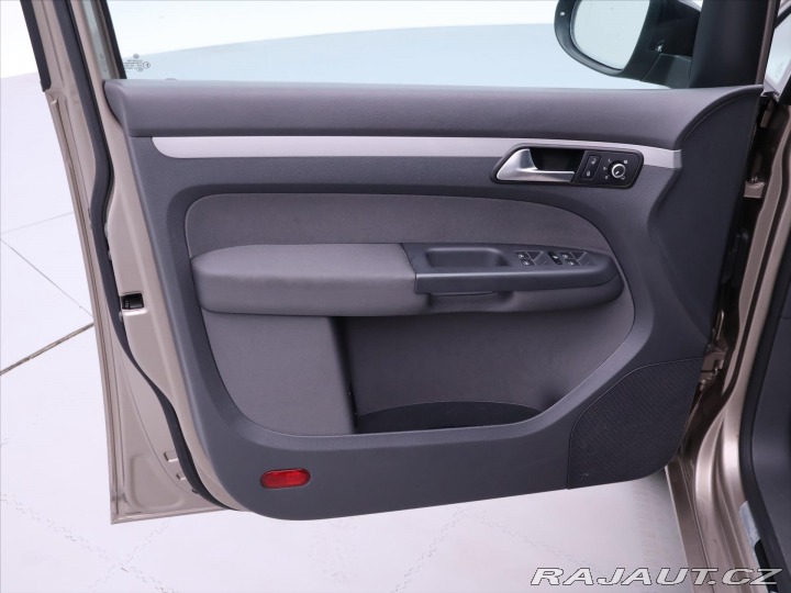 Volkswagen Touran 1,4 TSI 103kW DSG Match 1 2012