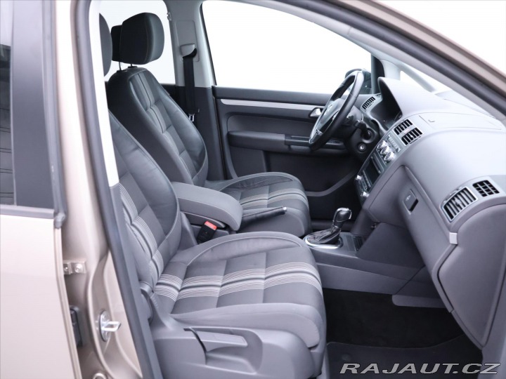 Volkswagen Touran 1,4 TSI 103kW DSG Match 2012