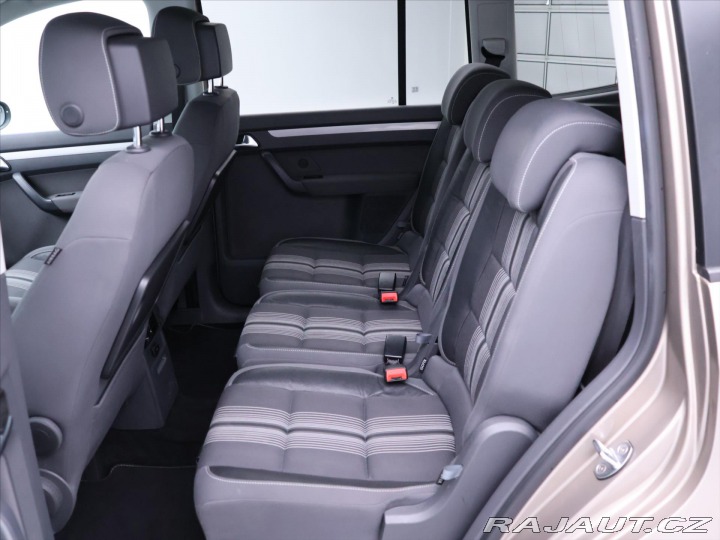 Volkswagen Touran 1,4 TSI 103kW DSG Match 2012