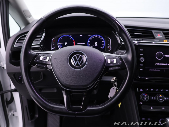 Volkswagen Touran 2,0 TDI 110kW DSG Matrix 2022