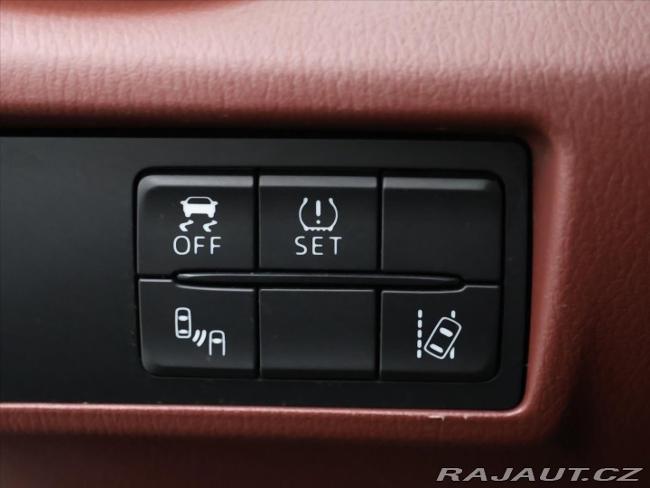 Mazda MX-5 1,5 Skyactiv 96kW DPH 2017