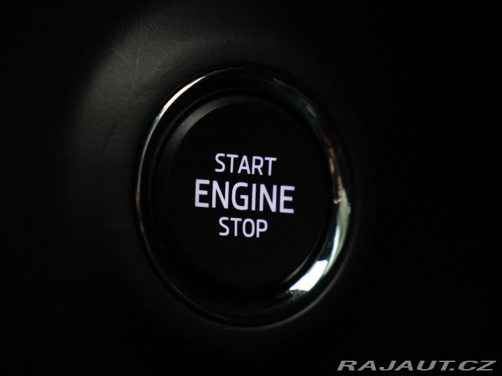 Škoda Karoq 1,5 TSI 110kW DSG Sportli 2023