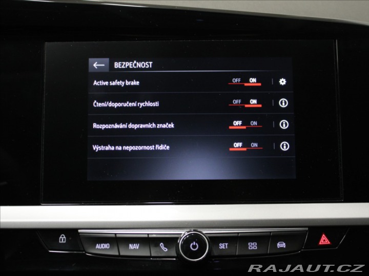 Opel Grandland 1,2 Turbo 96kW AT 32tkm.Z 2023