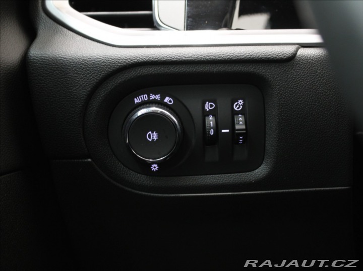 Opel Grandland 1,2 Turbo 96kW AT Výprode 2023