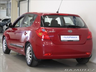 Kia Ceed 1,4 i 80kW 129tkm! 2.maj. 2010