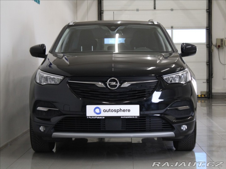 Opel Grandland X 1,2 Turbo 96kW AT 1.maj.Č 2021